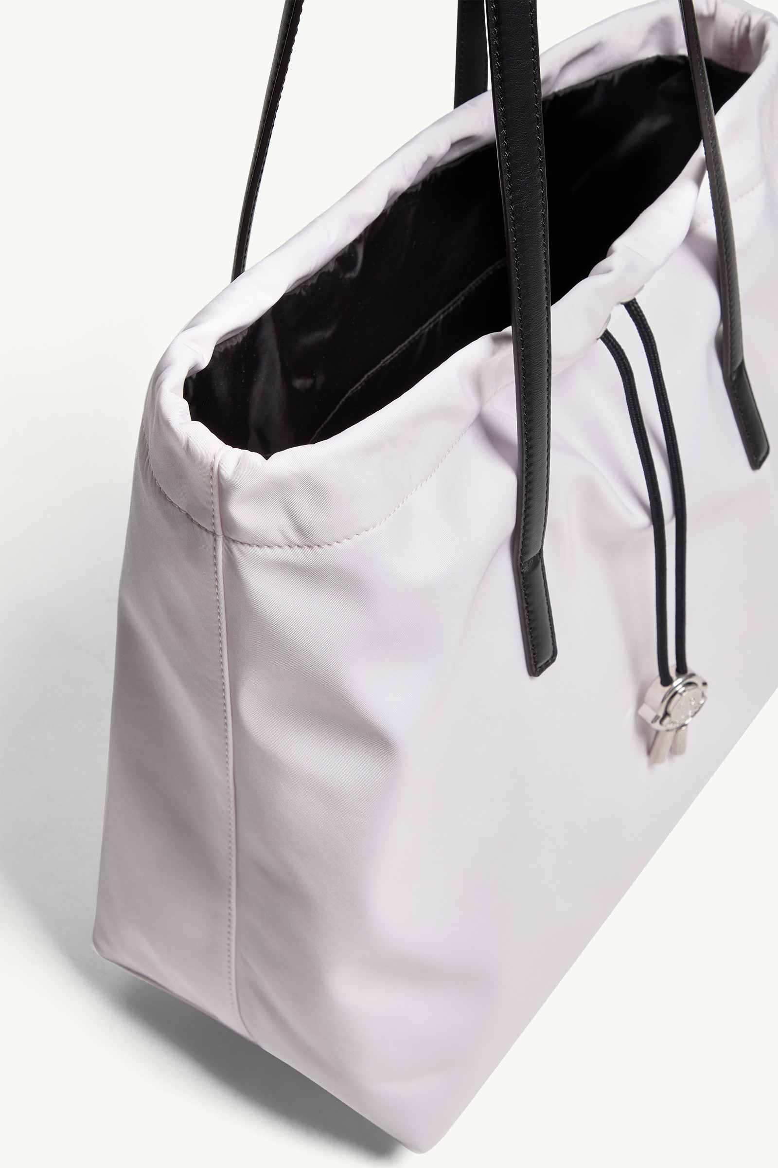 New Trick Water-Repellent Tote Bag - 5