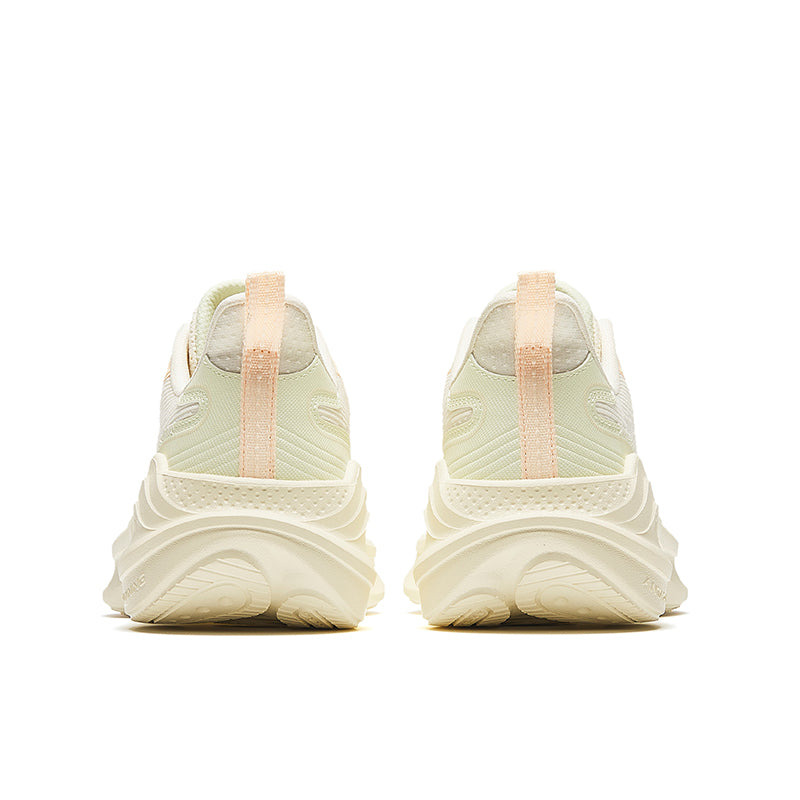 (WMNS) ANTA The Cloud 3 'Yellow White' 922355556-1 - 4