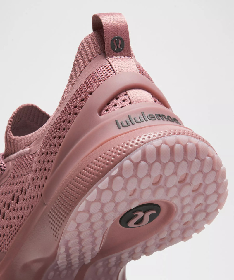 Women's Chargefeel 3 Workout Shoe 9