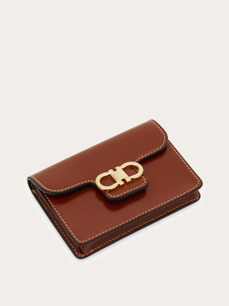 FERRAGAMO Gancini key holder outlook