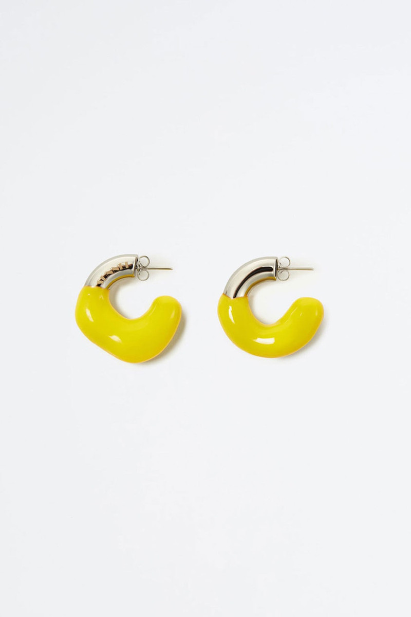 YELLOW RUBBERIZED SMALL SILVER EARRINGS 1