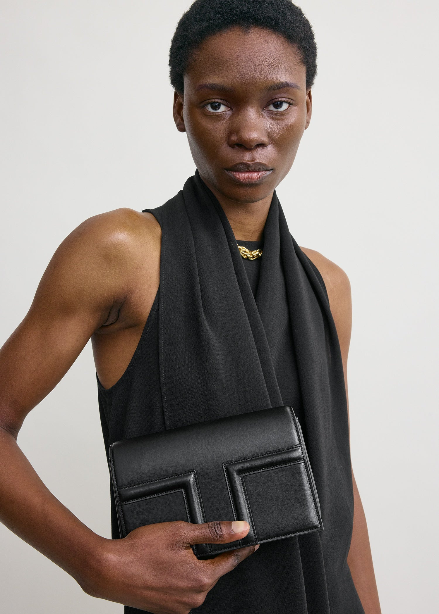 Mini T-Flap leather bag black - 3