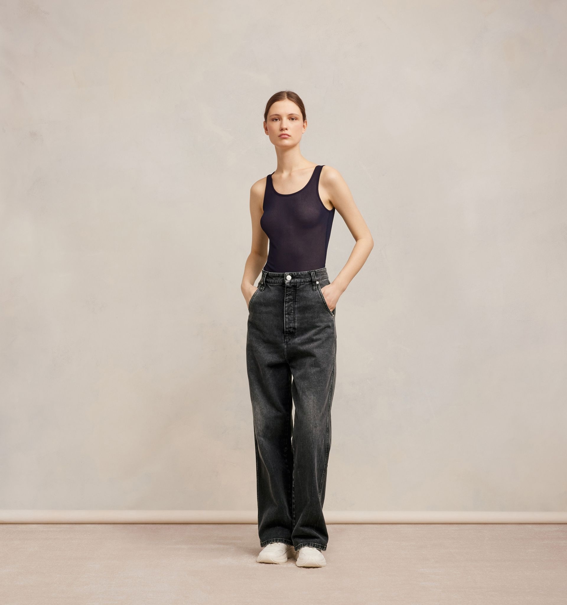 Baggy Fit Jeans - 4