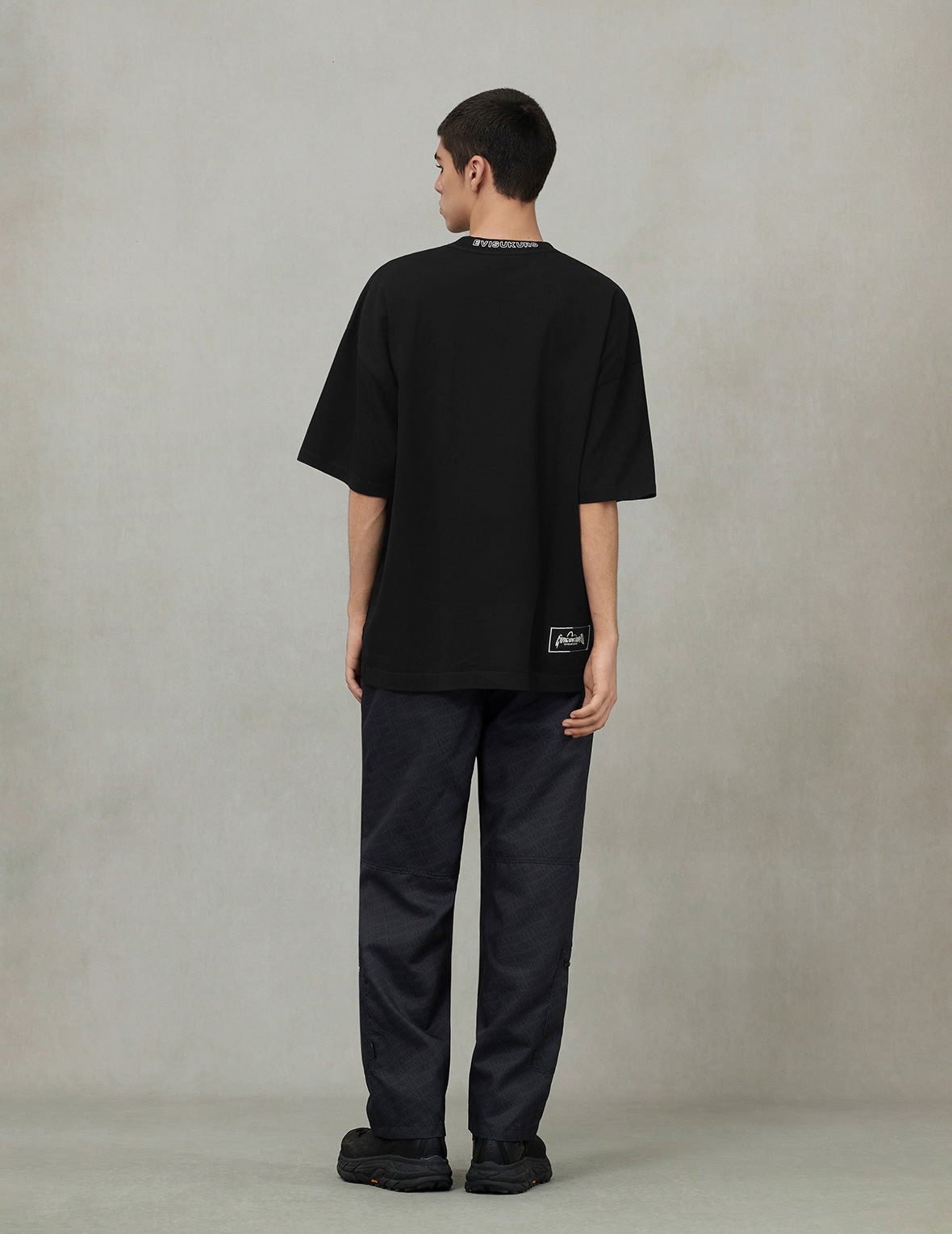 Kamon Print and Embroidery Oversized T-shirt - 4