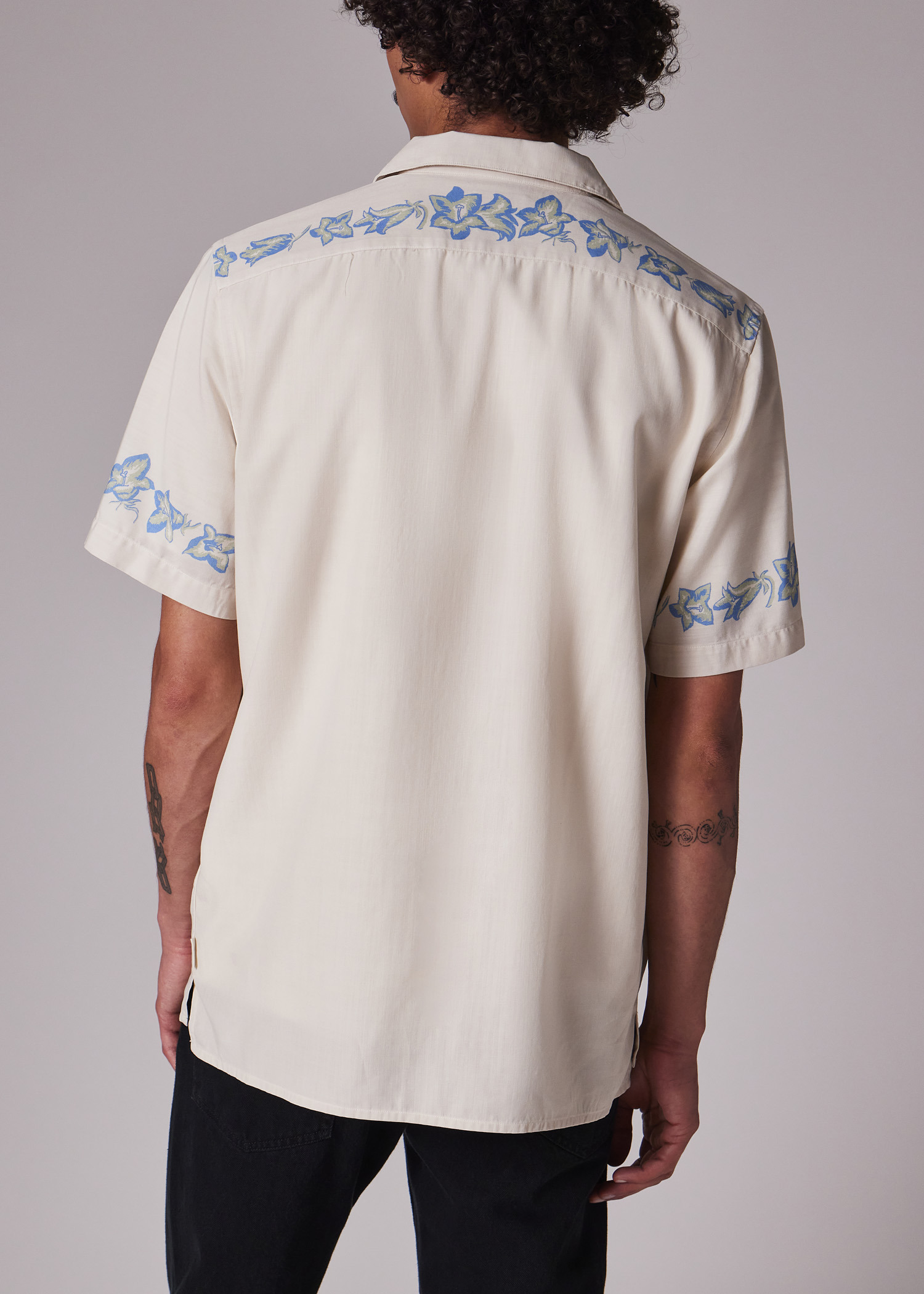 Ecru Lyocell-Cotton Floral Trim Short-Sleeve Shirt - 8