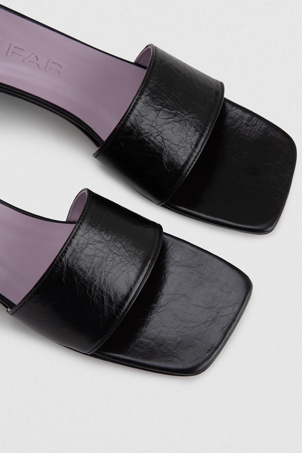 Ceni Black Creased Leather Slip-On - 4