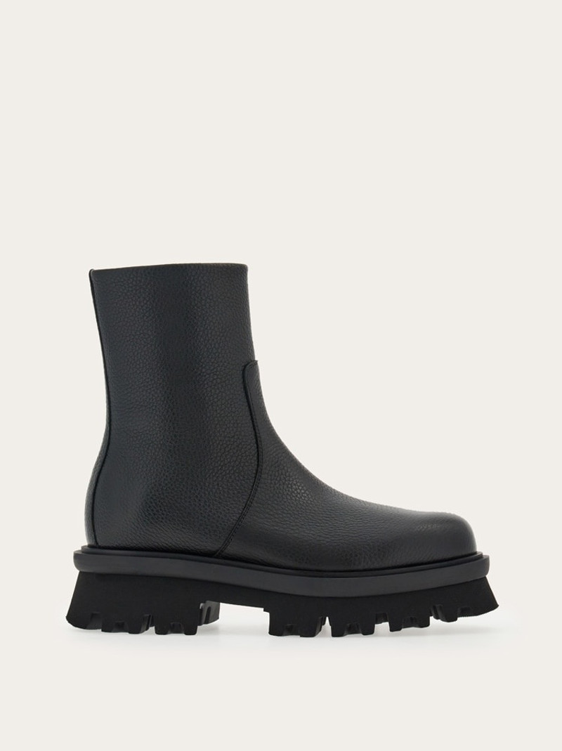 COMBAT BOOT WITH CHUNKY SOLE - 1