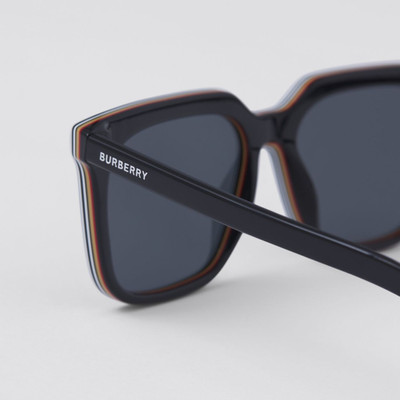 Burberry Stripe Detail Square Frame Sunglasses outlook