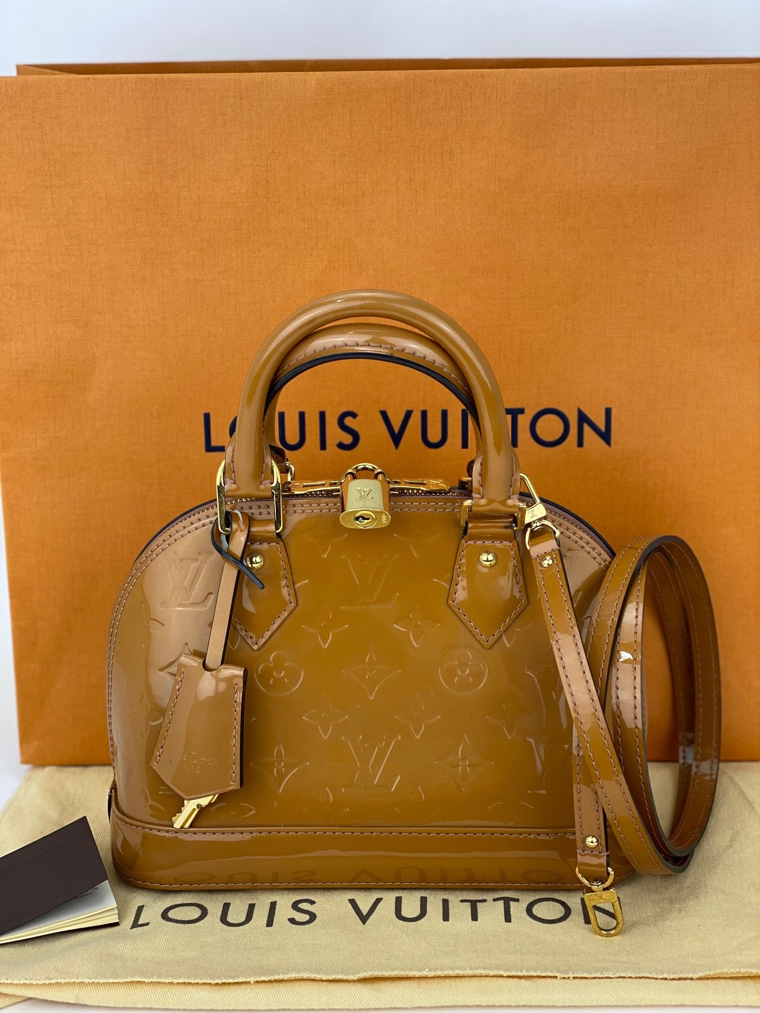 Louis Vuitton Riverside Excellent condition 100% Authentic