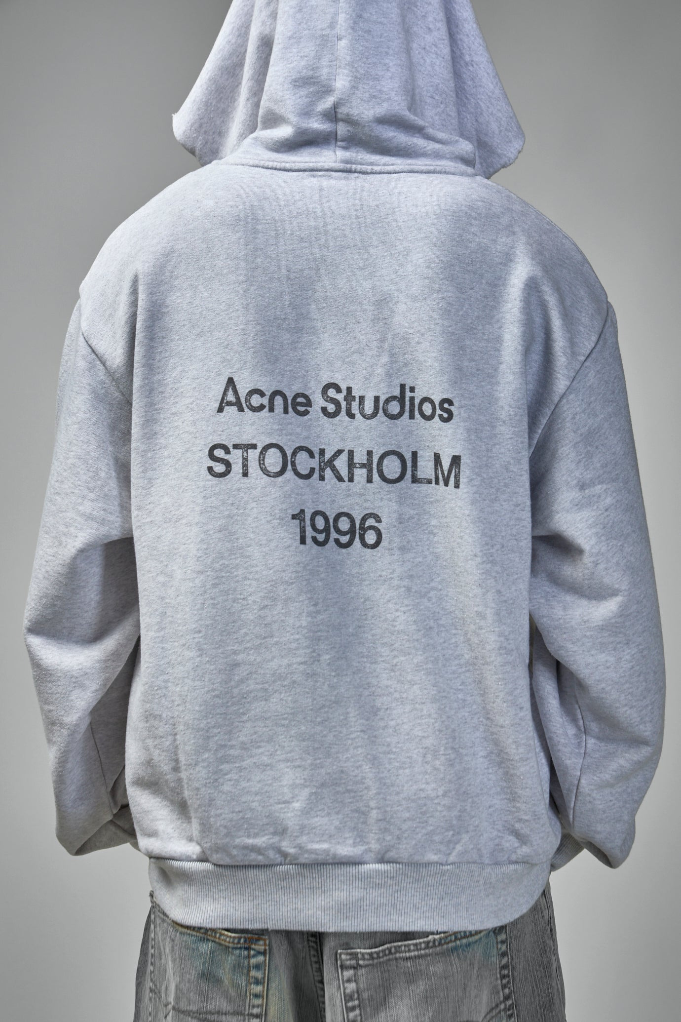 Logo Hooded Sweater - 4