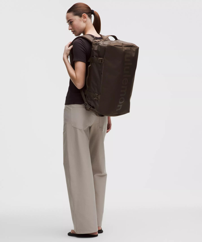 lululemon 2-in-1 Travel Duffle Backpack 45L outlook