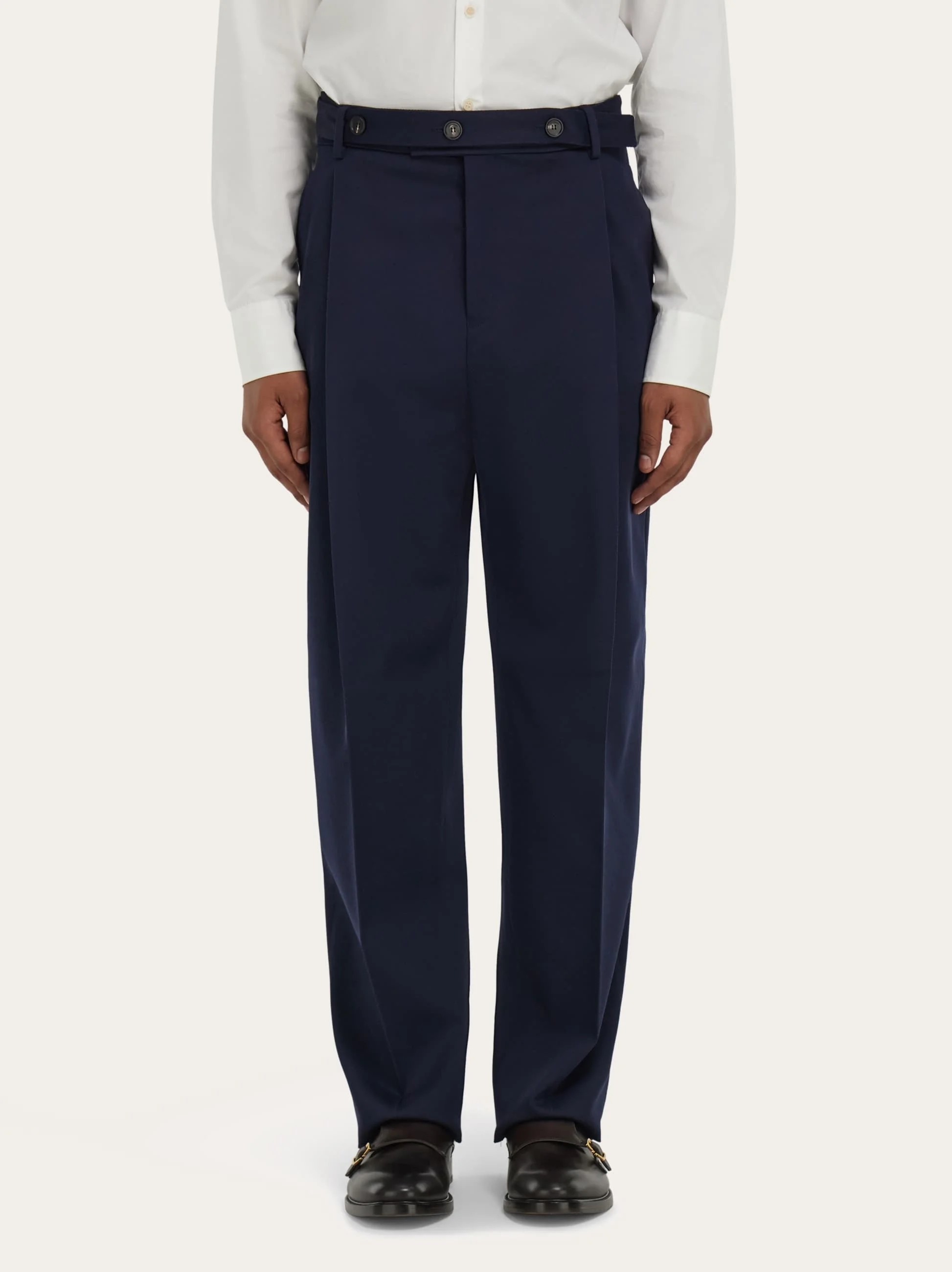 Tailored trouser with button detail - 1