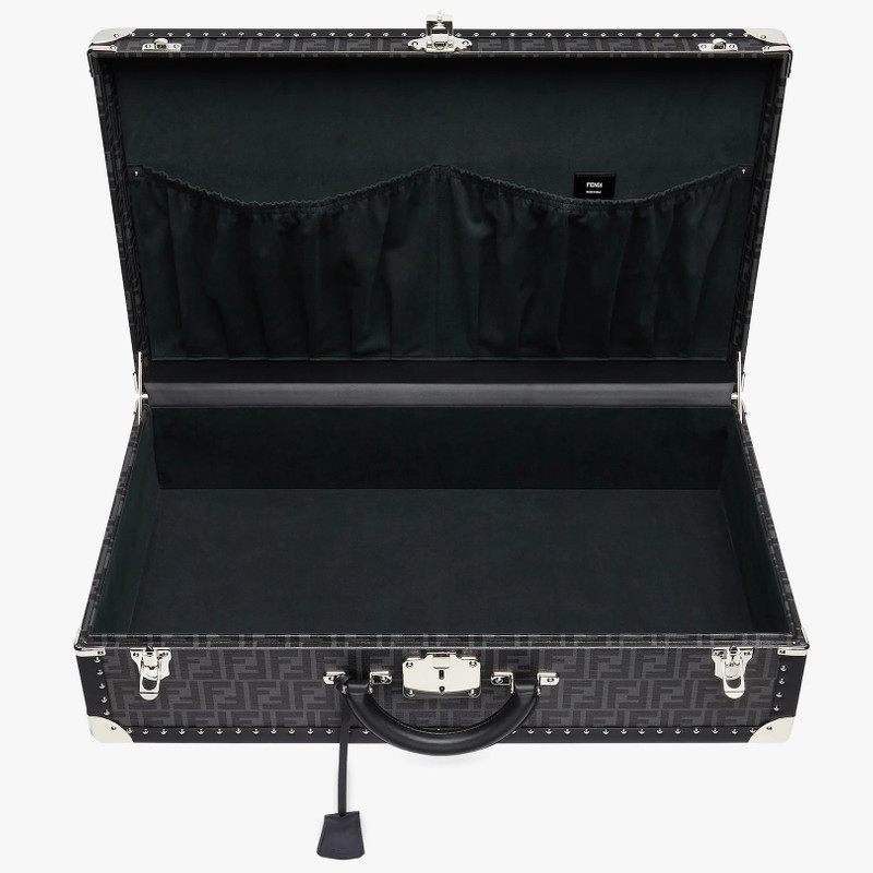 Large Rigid Suitcase 4