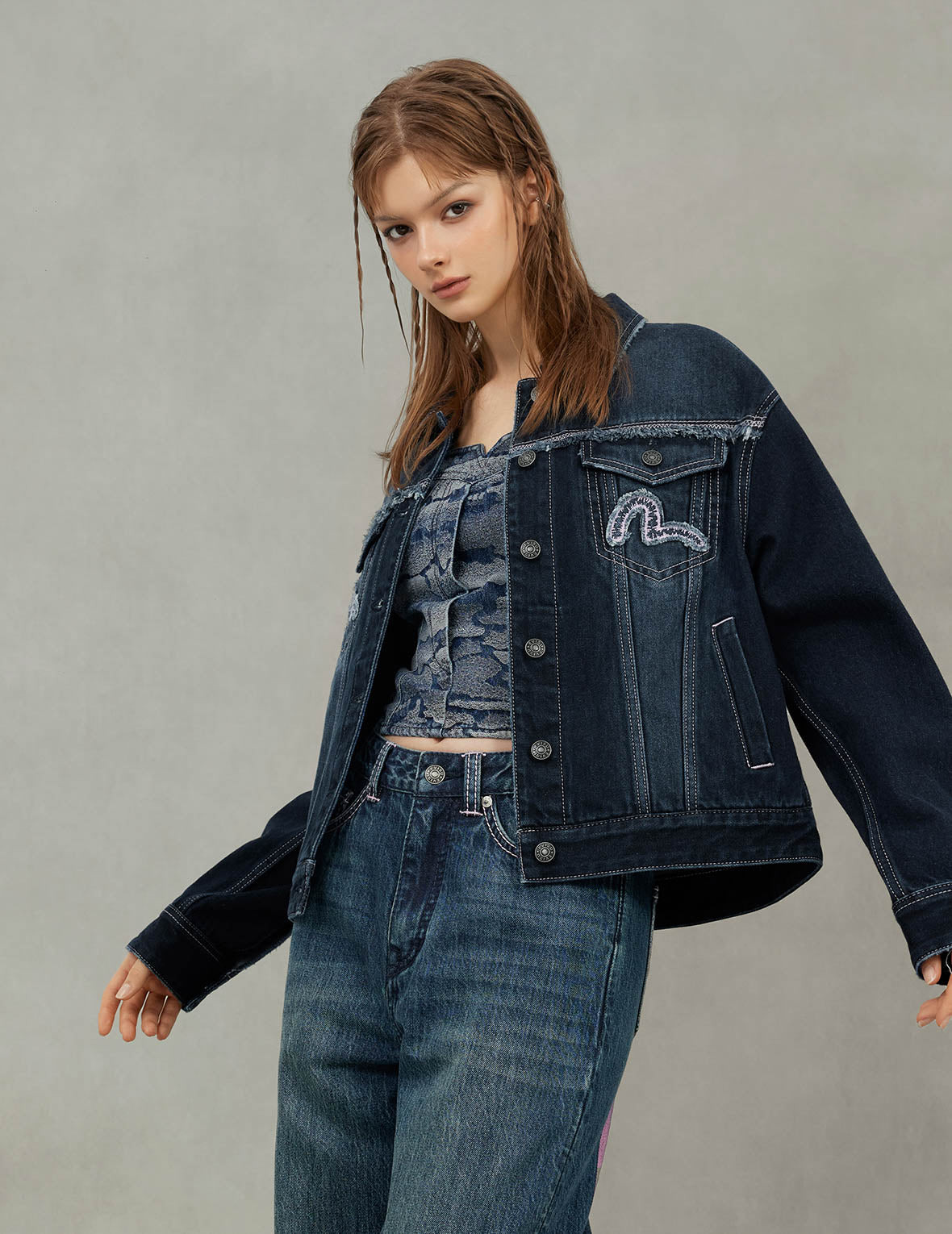 Seagull Appliqué Embroidery Loose Fit Washed Denim Jacket - 9