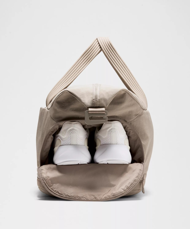 3-in-1 Gym Duffle Bag 30L 6