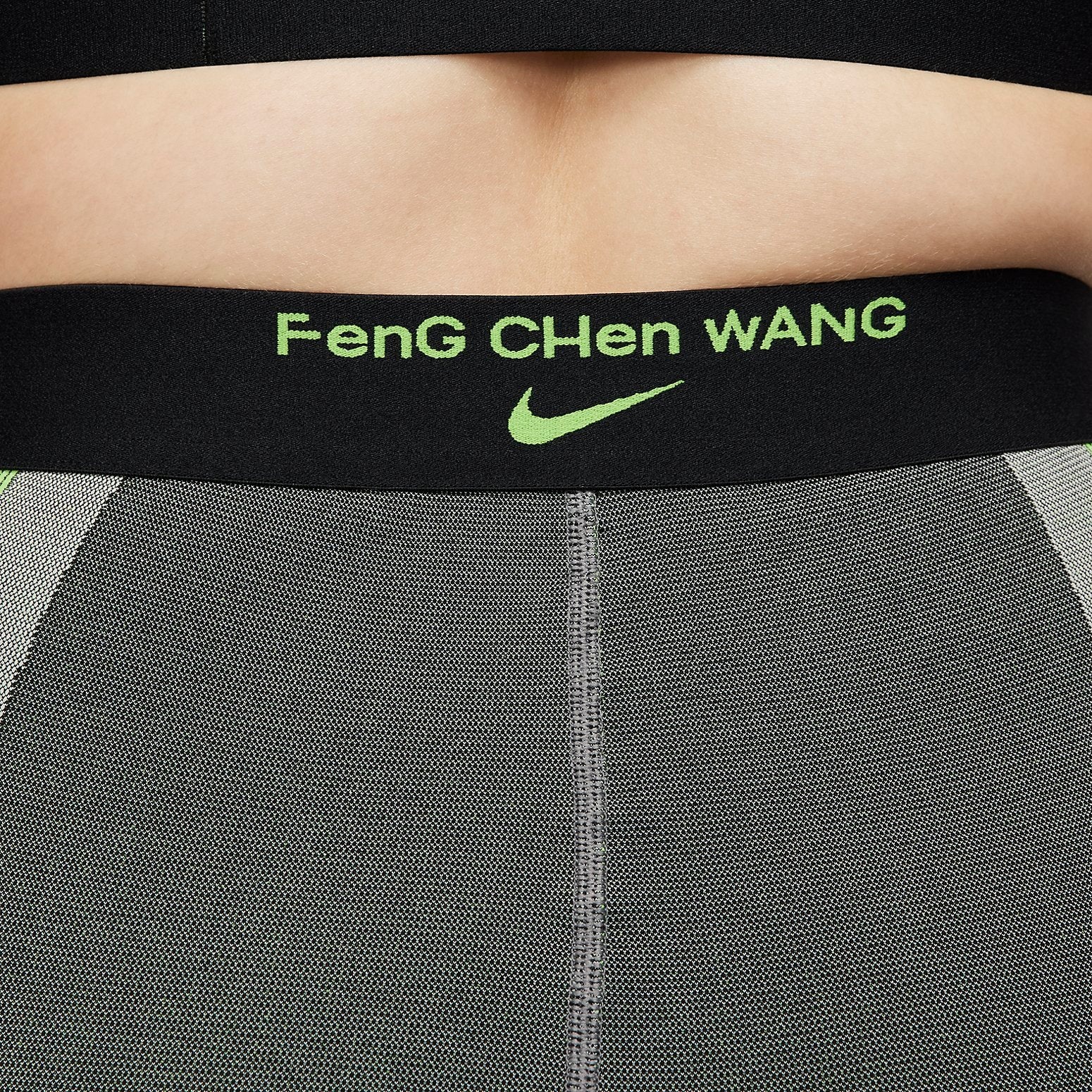 (WMNS) Nike Pro Leggings 'Off-Noir Light Smoke Grey Iron Grey Action Green' DV4015-045 - 4