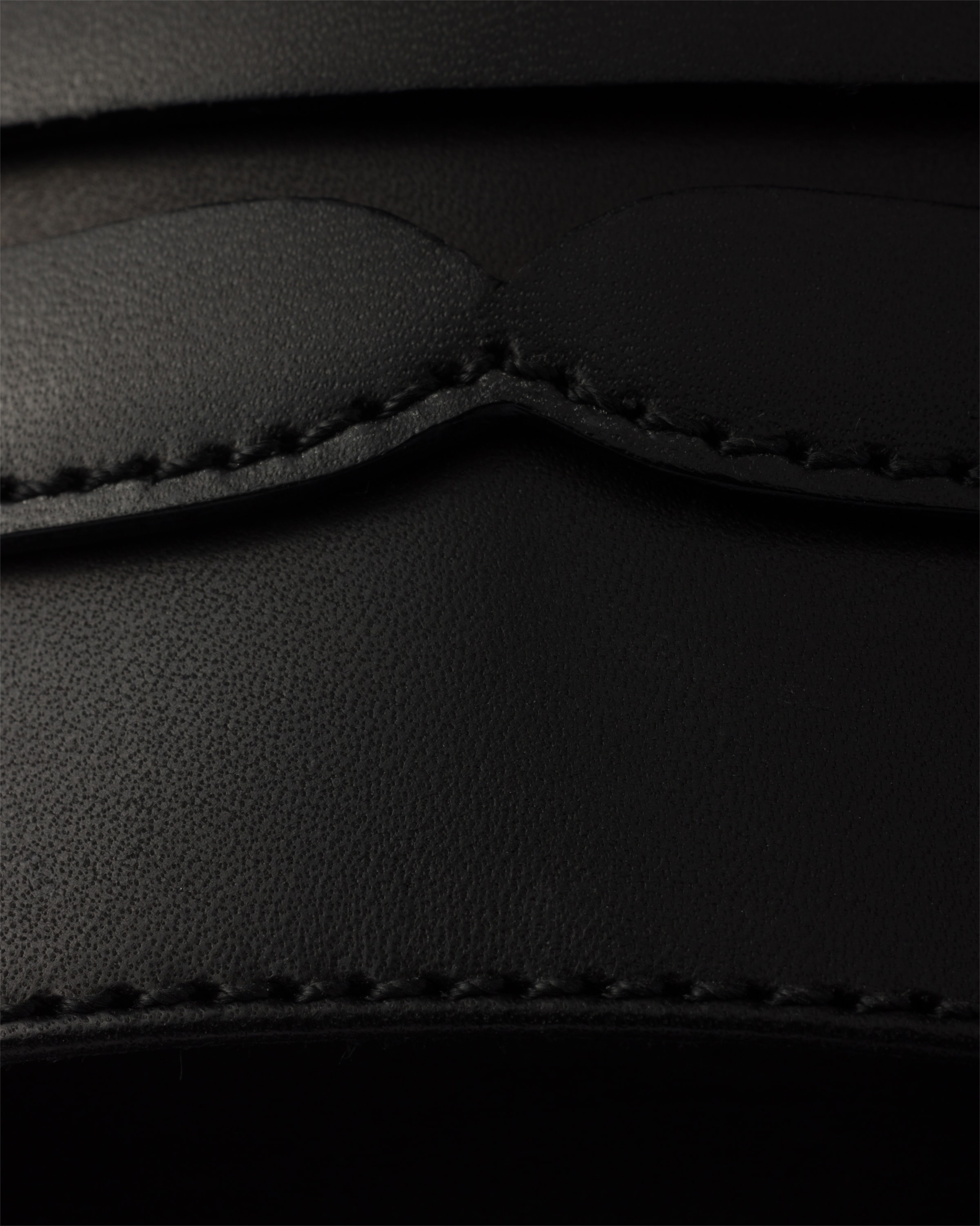Leather slides - 5
