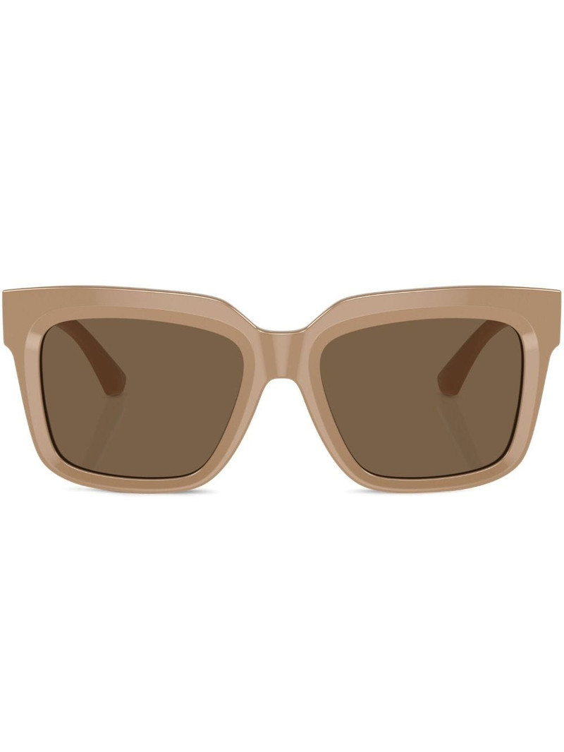 monogram-plaque wayfarer sunglasses 1
