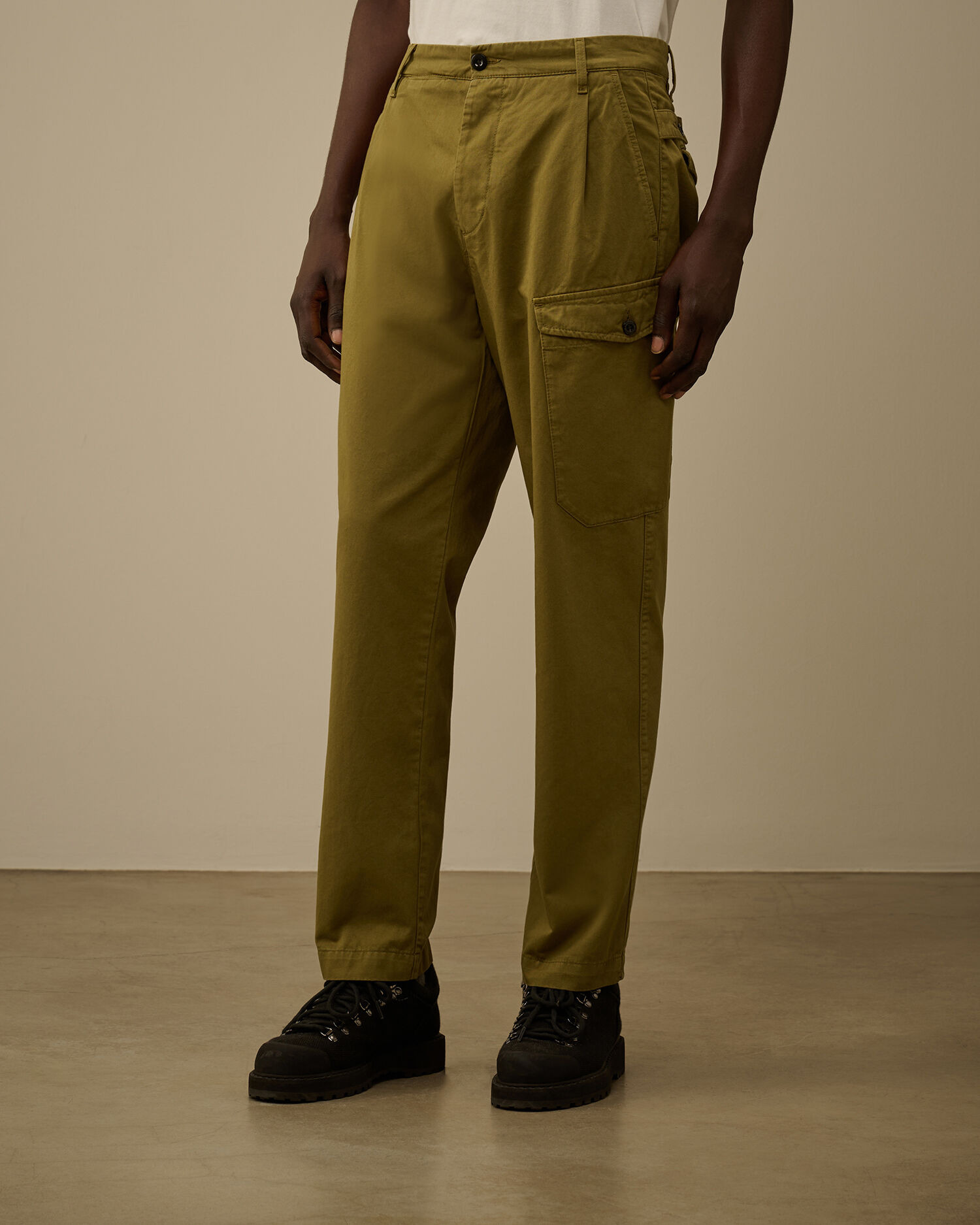 Cotton Gabardine Loose Cargo Pants - 3