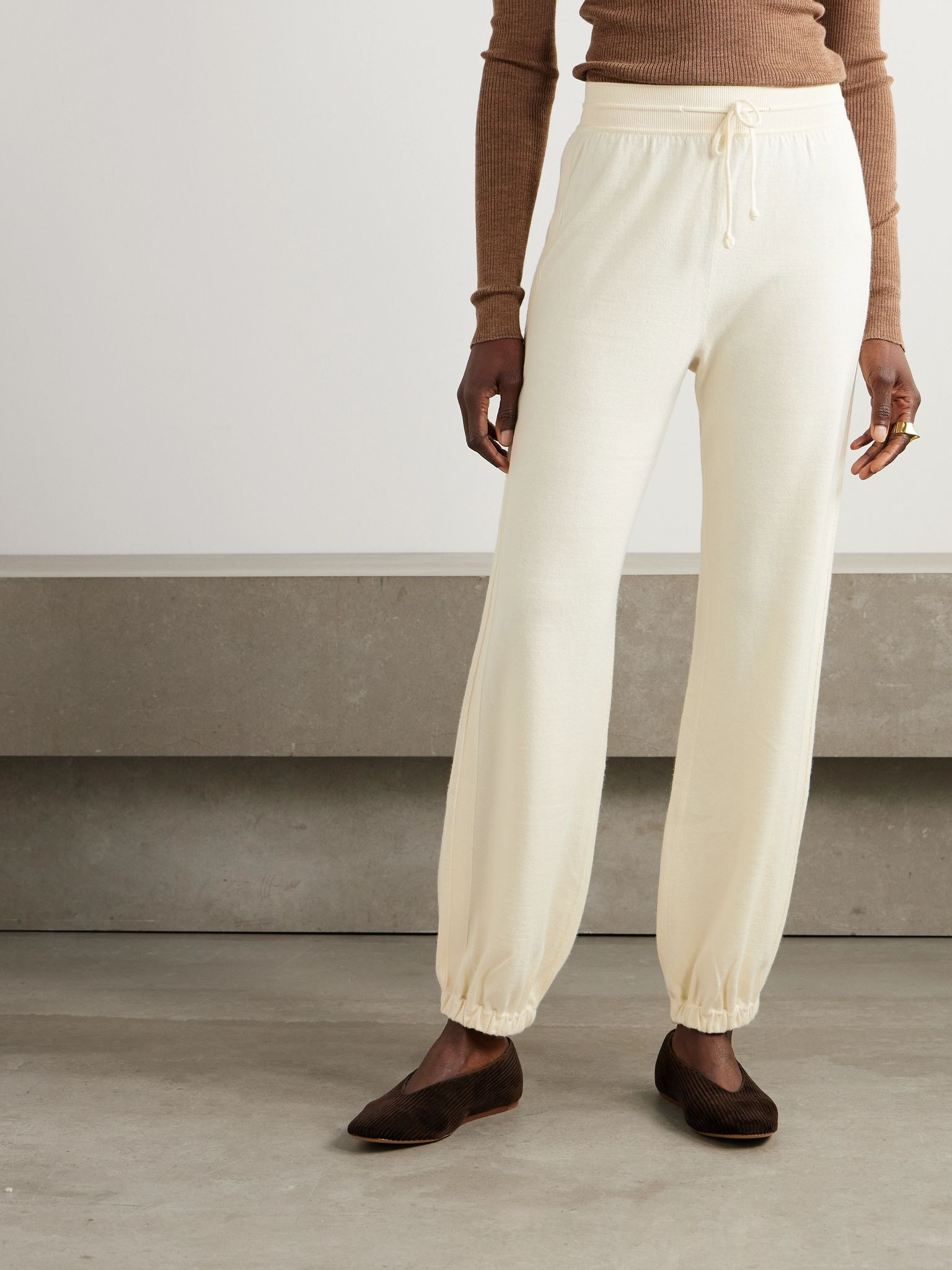 Cashmere tapered track pants Cream - 3