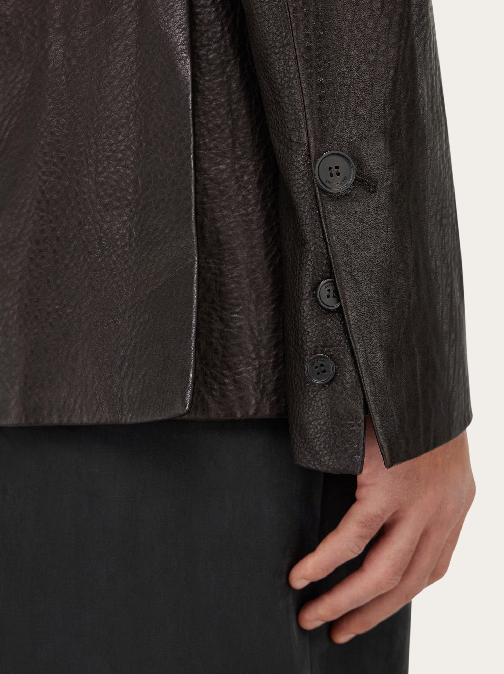 Grainy leather blazer - 7