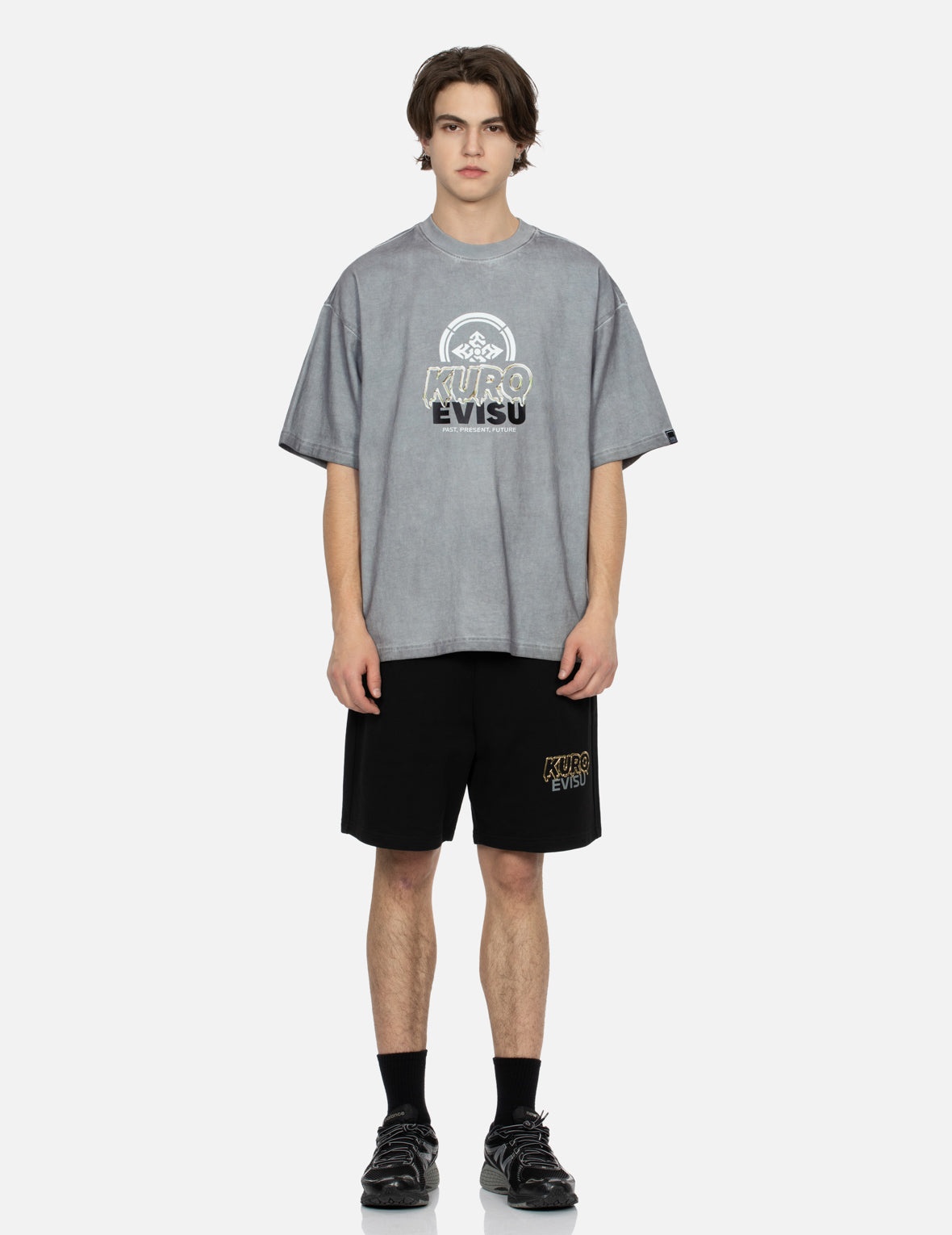 Kamon and Melting Metallic Logo Print Loose Fit T-Shirt - 5
