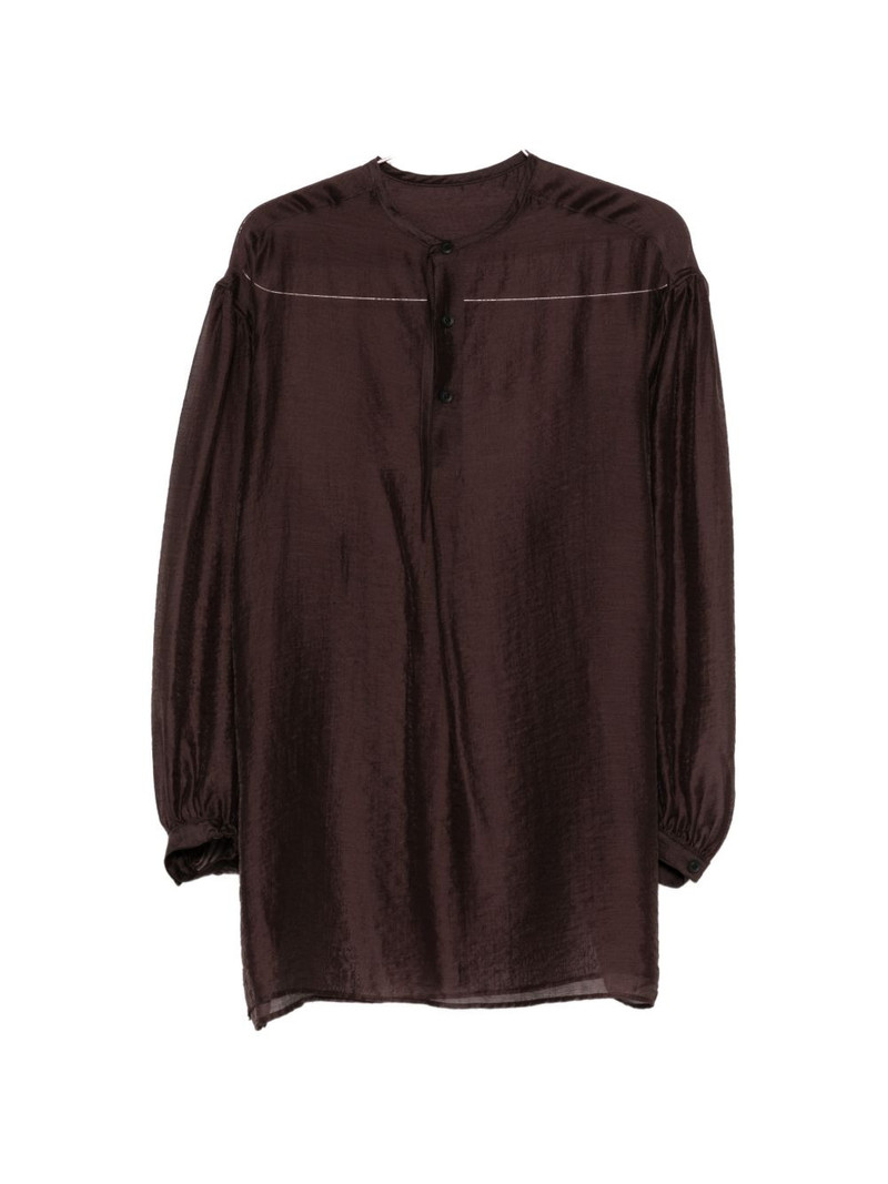 crew-neck shirt 1