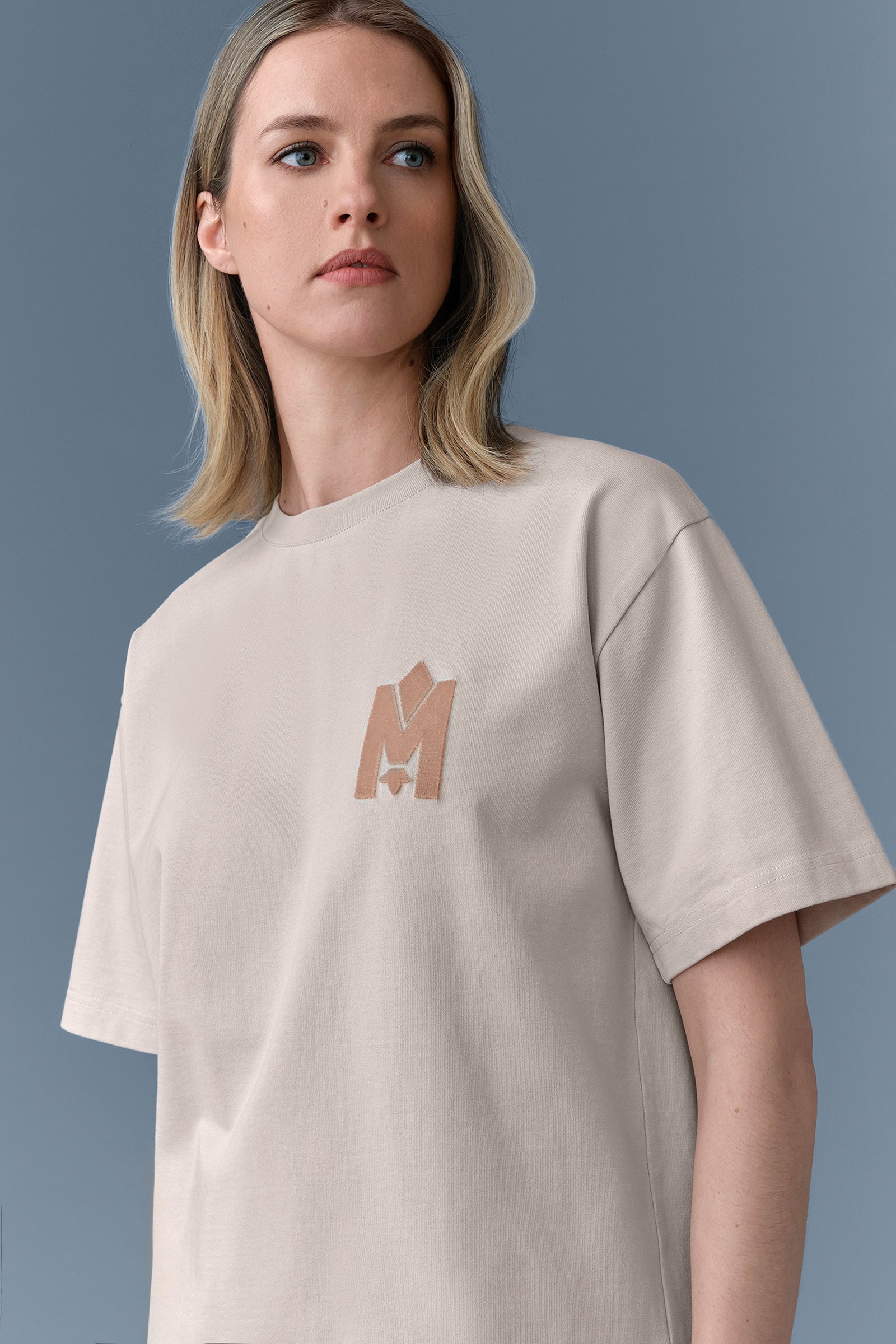 TEE Tee-shirt with velvet logo - 5