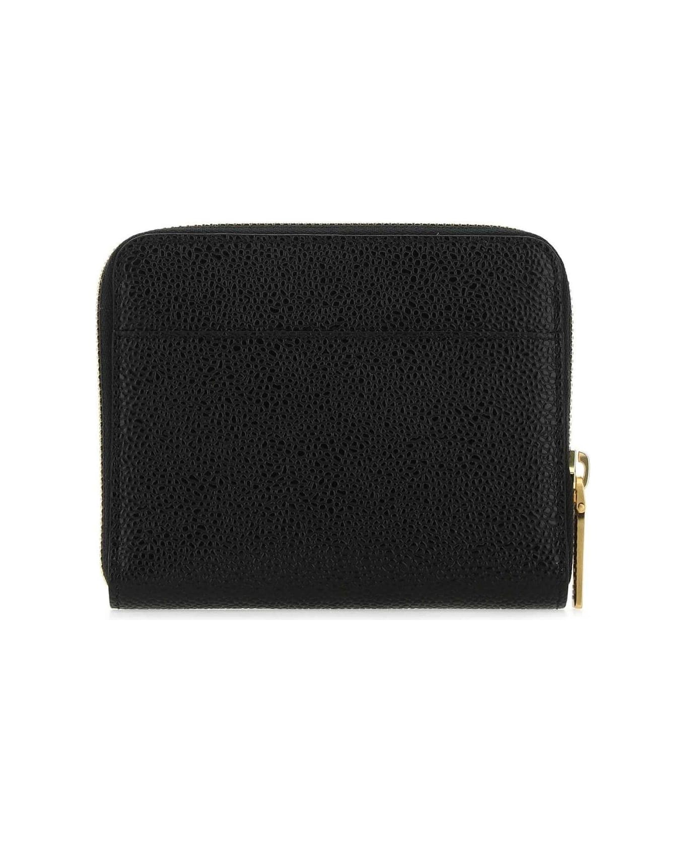 Logo Embossed Zipped Wallet - 2