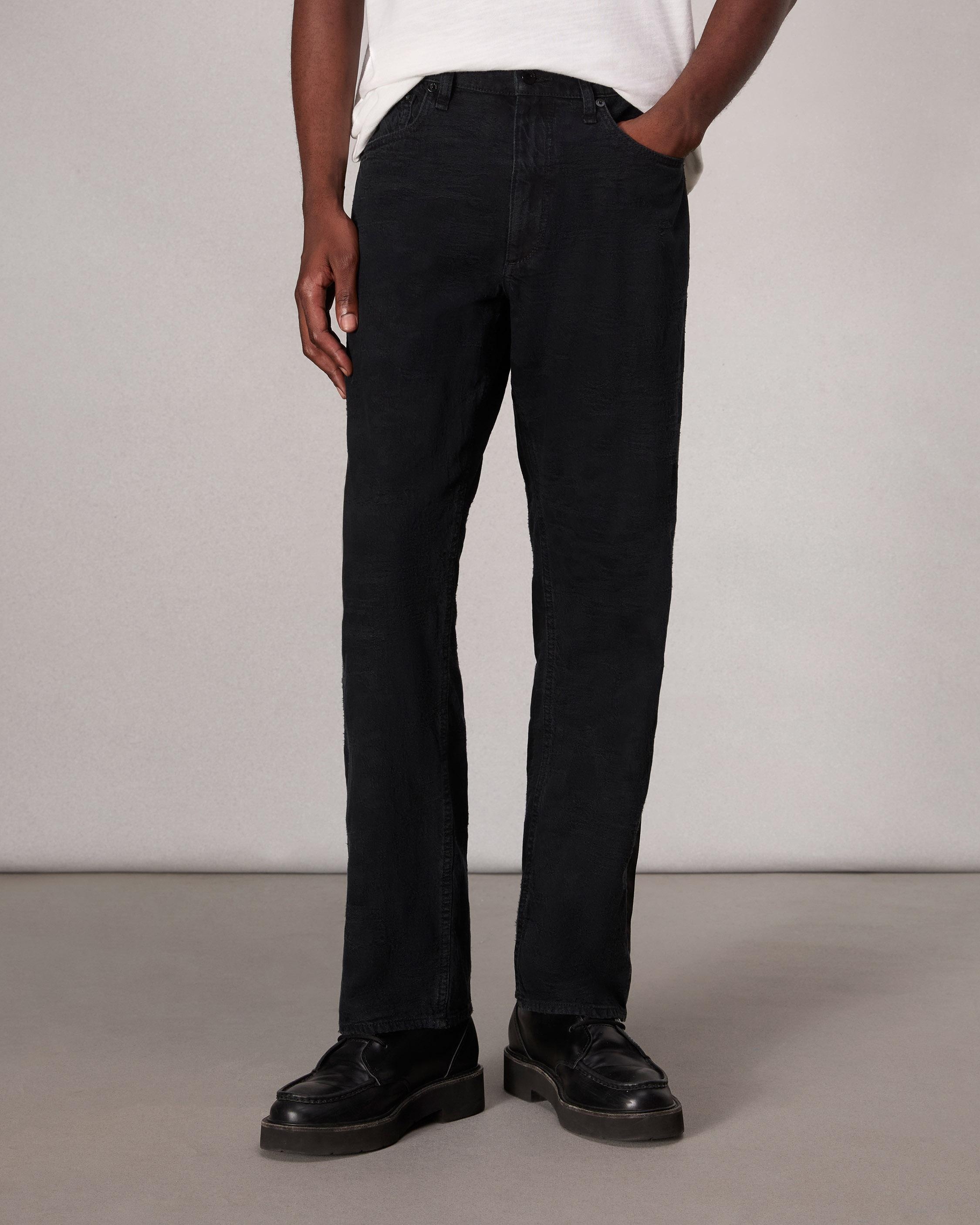 Fit 4 Straight Fit Jean
Authentic Rigid Denim - 5