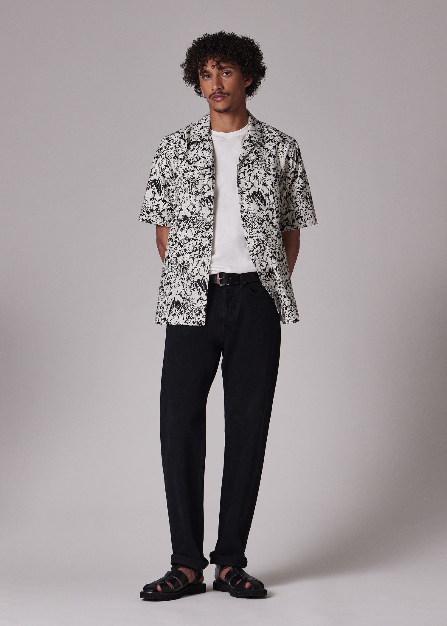 Black And White 'Avant Garden' Print Short-Sleeve Shirt - 5