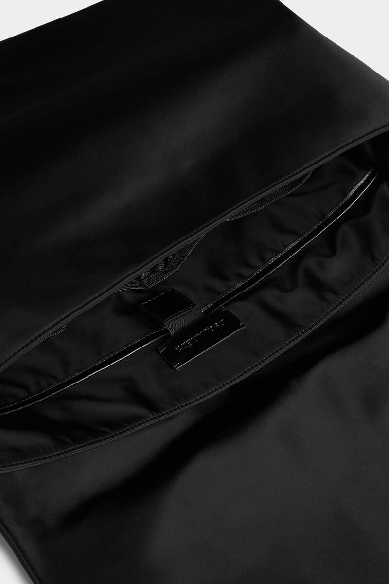 MESSENGER BAG - 5