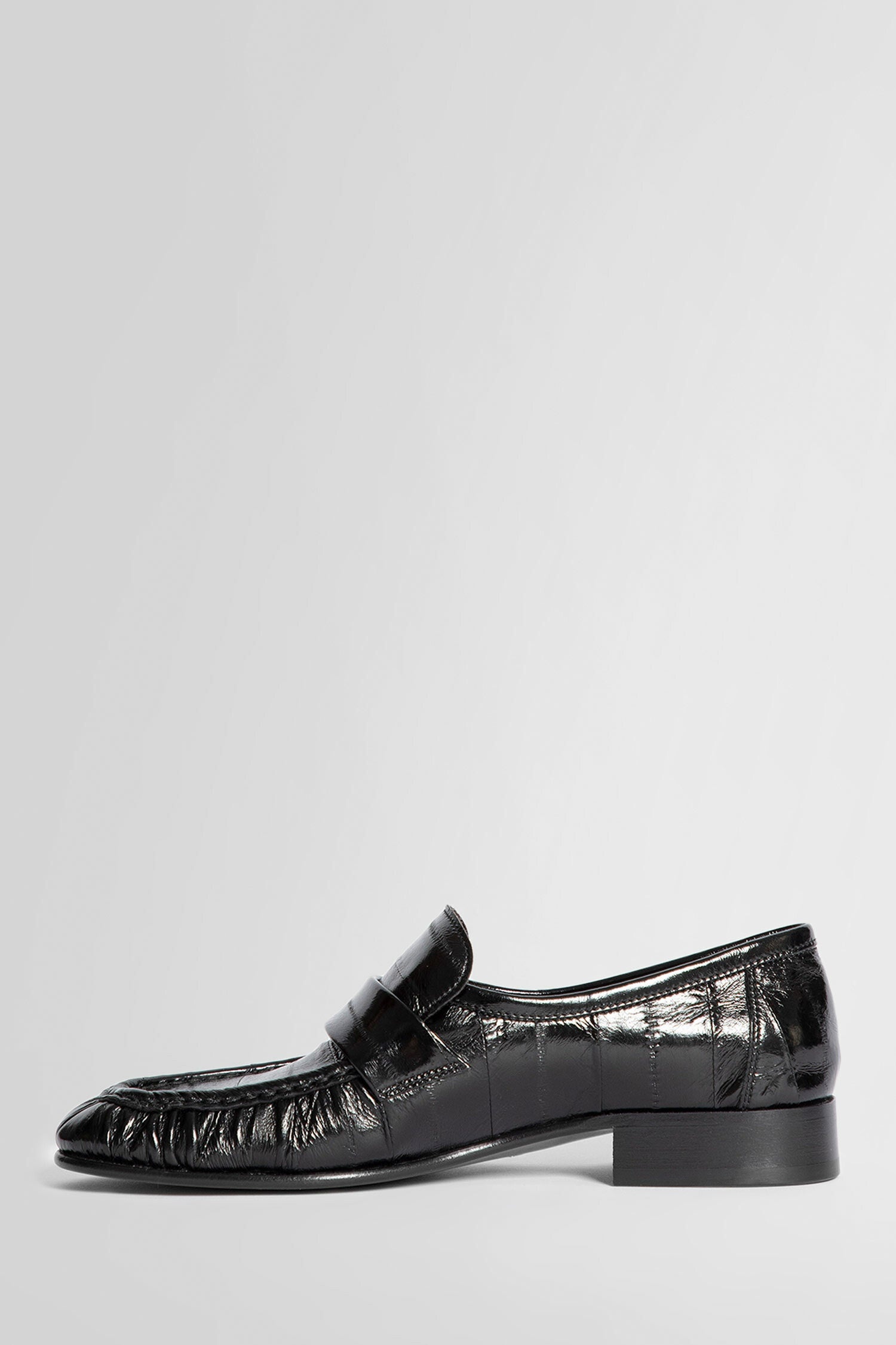 THE ROW WOMAN BLACK LOAFERS - 4