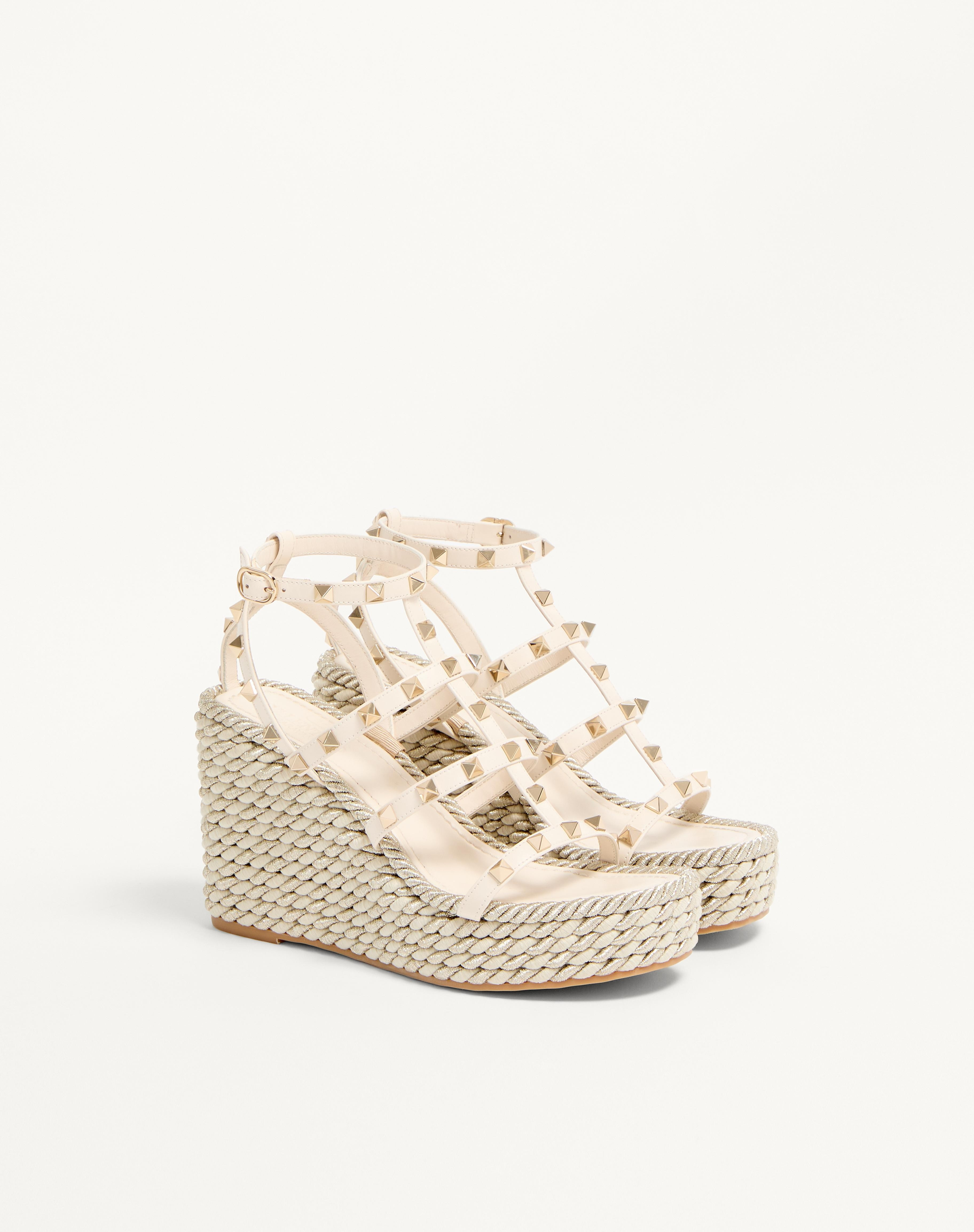 ROCKSTUD CALFSKIN WEDGE SANDAL WITH STRAPS 95 MM - 3