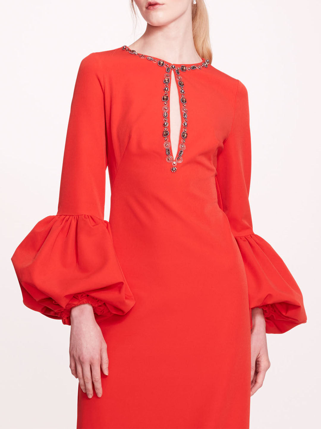 PUFFED SLEEVE COLUMN GOWN - 4