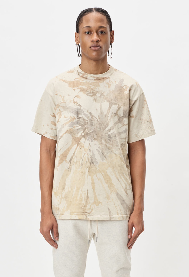 John Elliott UNIVERSITY TEE outlook