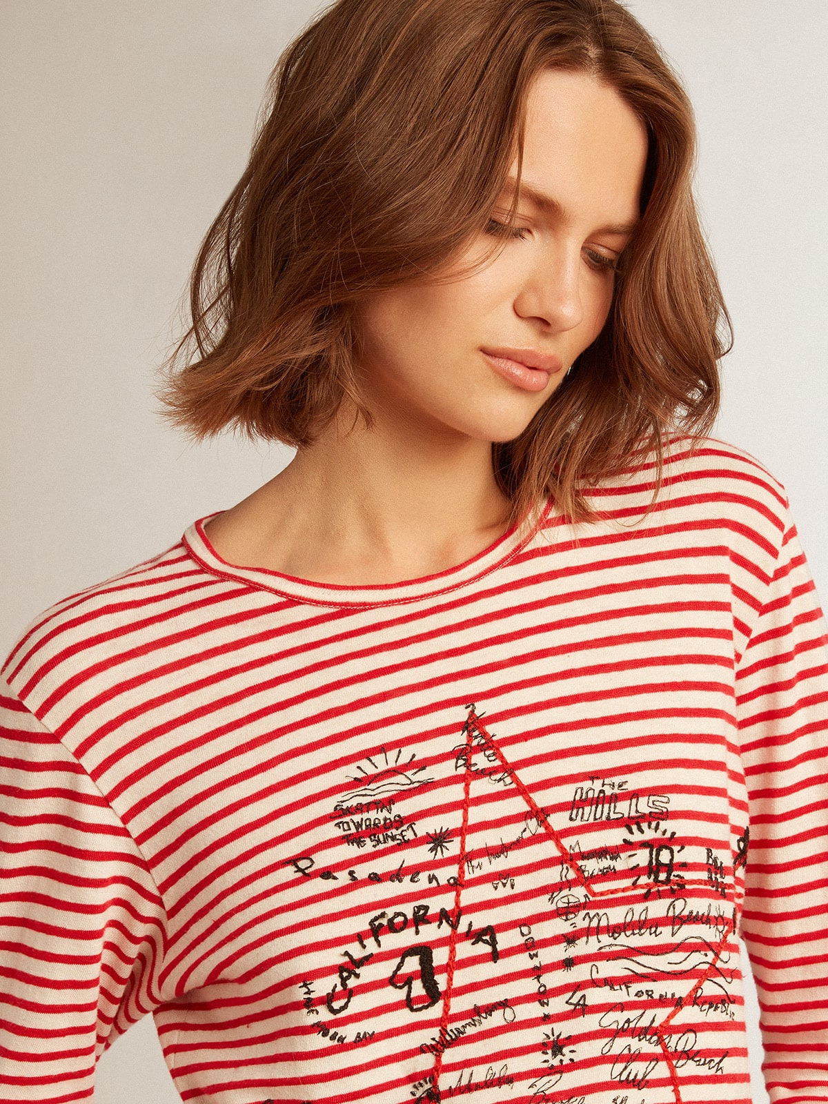 Women's T-shirt with white and red stripes and embroidery on the front - 2