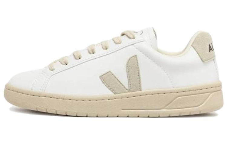 スニーカー VEJA Woman Sneakers White UC0703134 WHITE NATURAL Veja White Natural Urca Low-Top Sneakers, Brand Size 42 ( US