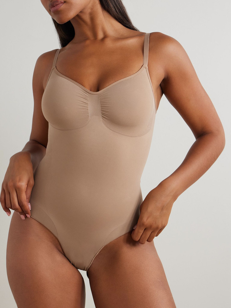 SKIMS Seamless Sculpt Brief Bodysuit - Sienna Beige outlook