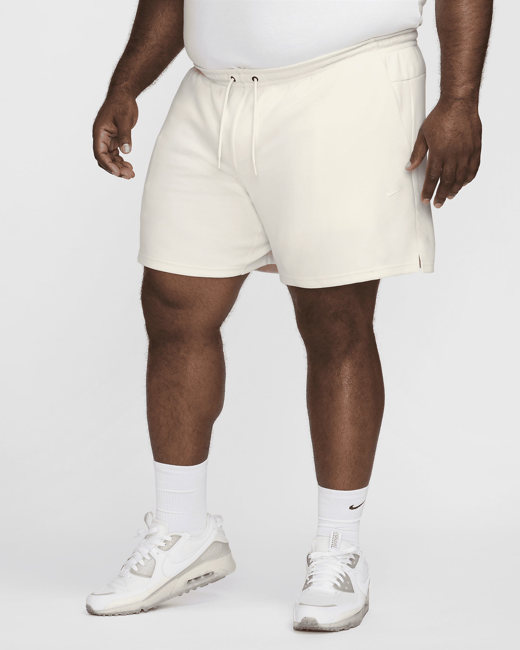 Nike Primary Men's 7" Dri-FIT UV Unlined Versatile Shorts - 8