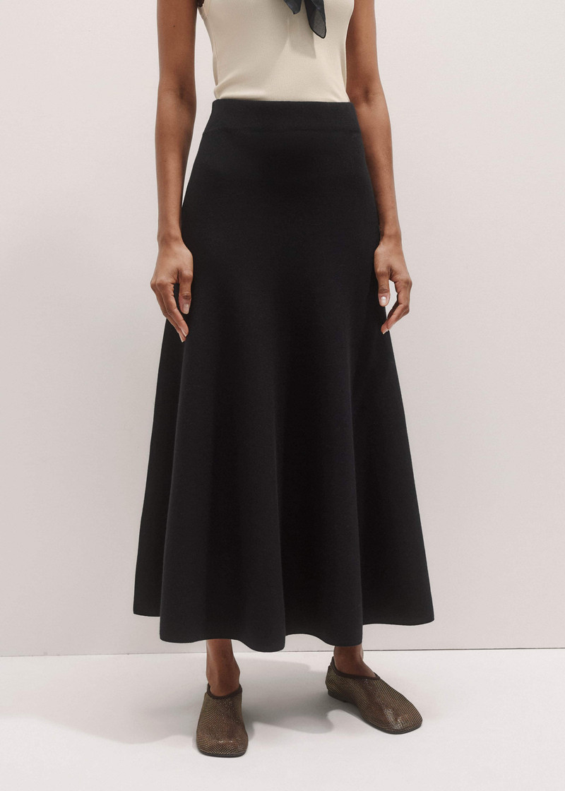 Milano Knit Maxi Skirt 4
