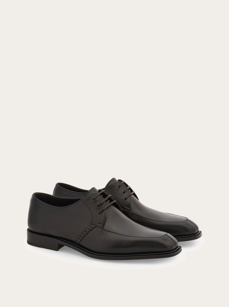 Derby shoe 2
