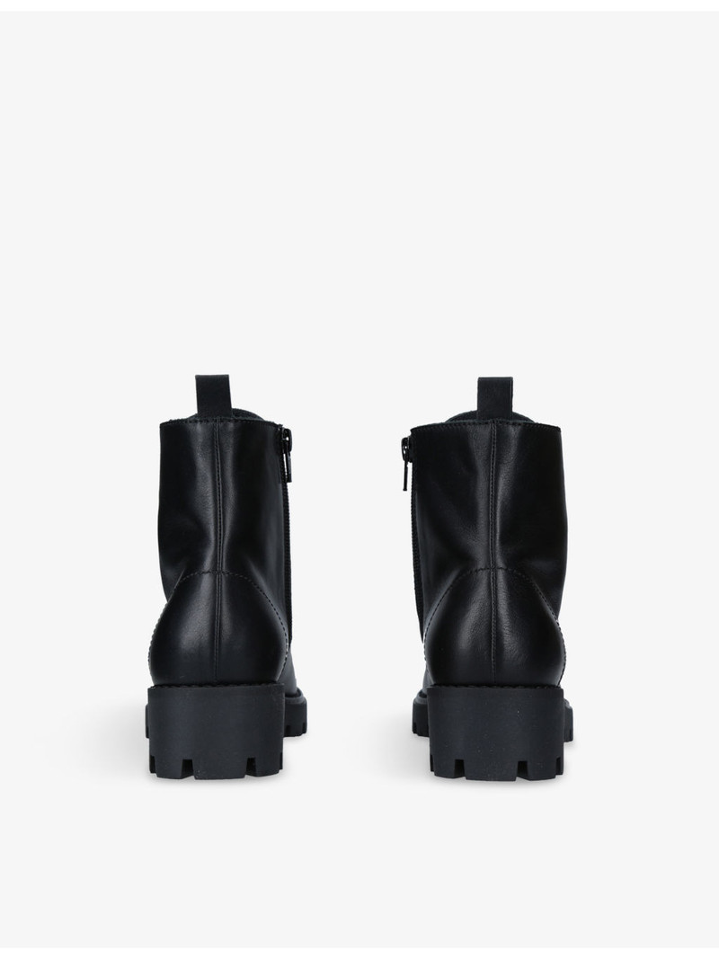 TOM FORD Round-Toe Leather Ankle Boots outlook