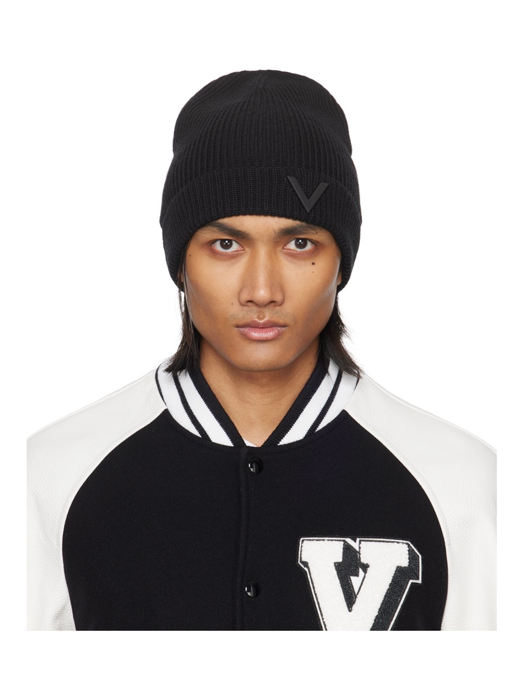 Black V Appliqué Beanie - 1