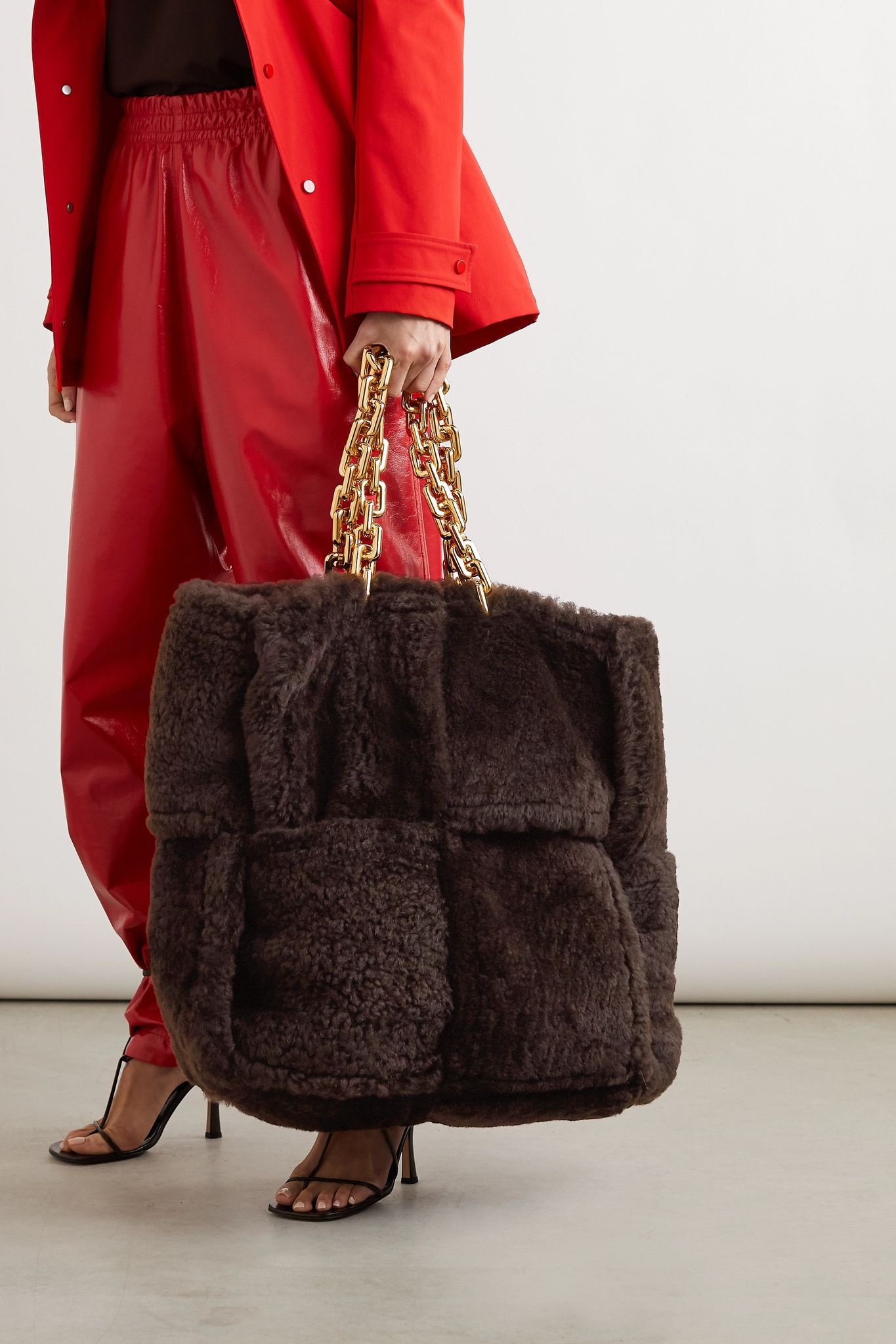 Double large intrecciato shearling tote - 6