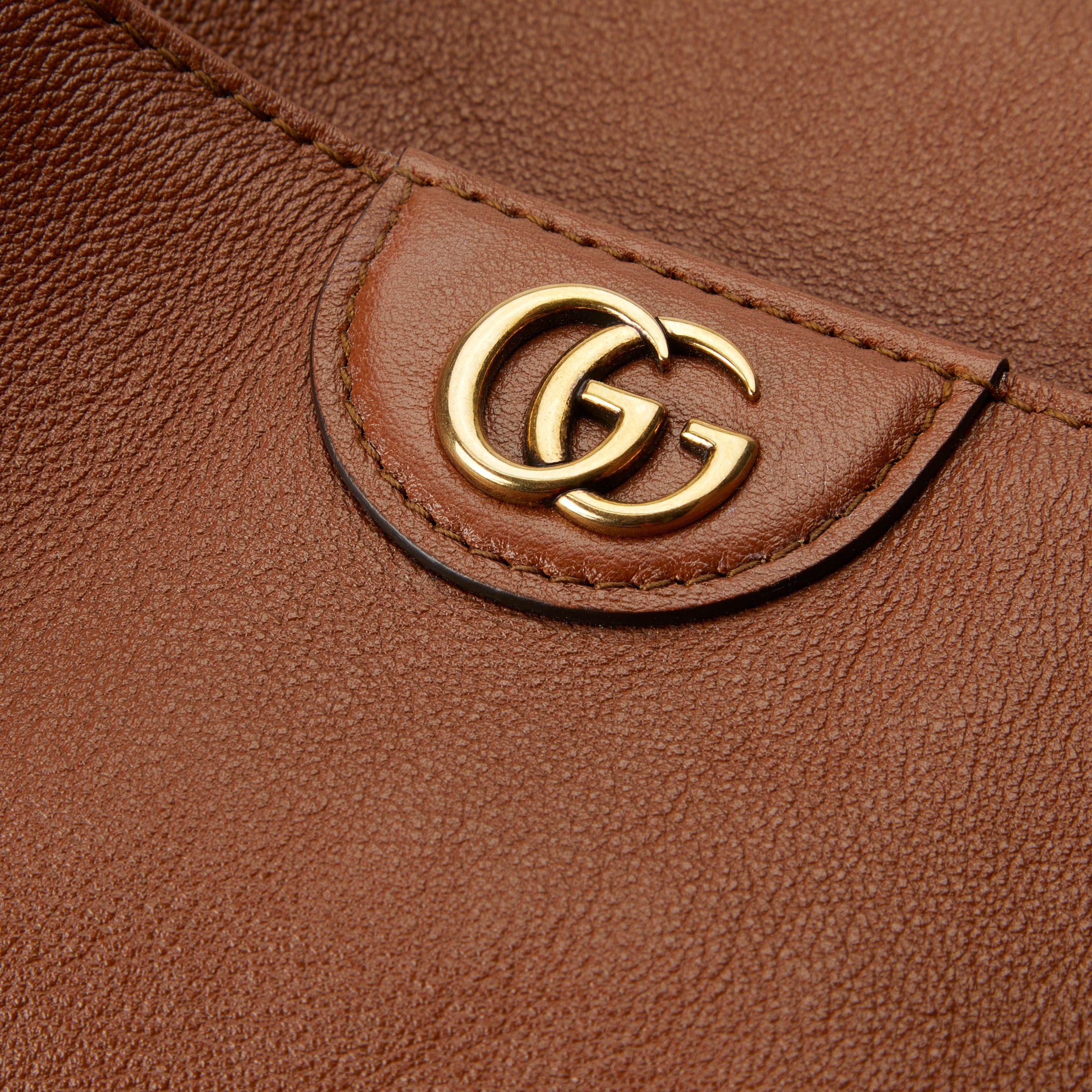 Gucci Diana medium shoulder bag - 5
