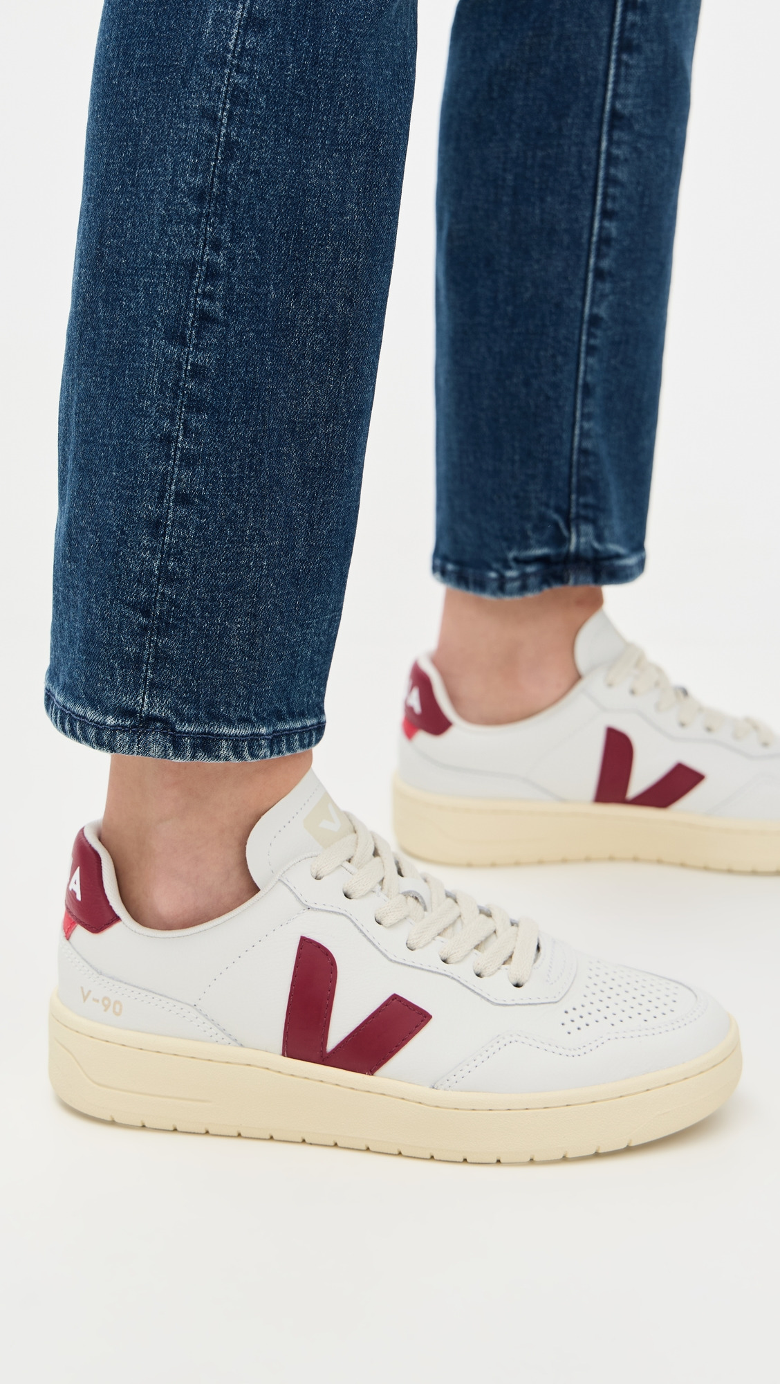 V-90 Sneakers - 2