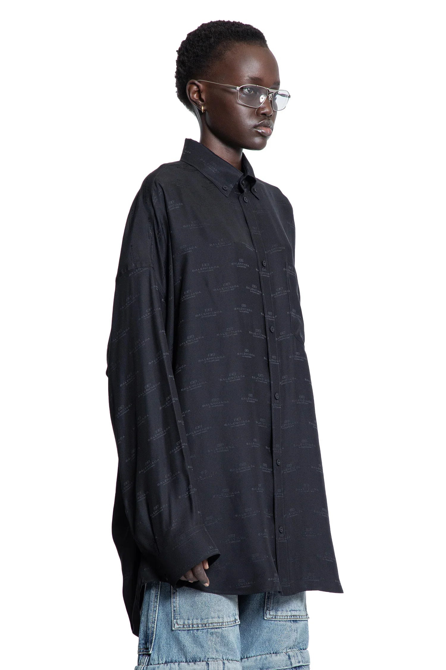All-Over-Logo-Cocoon-Shirt - 2