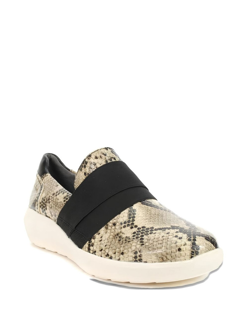 Clarks Originals snake strap kayleigh slip-on outlook