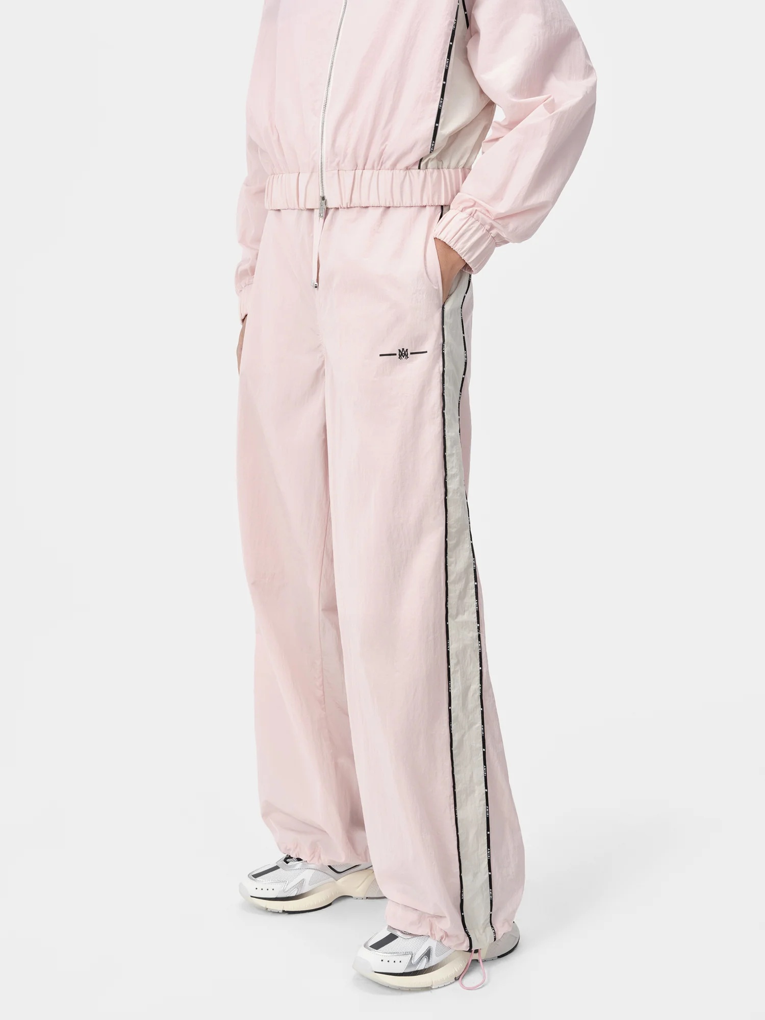 WOMEN'S RAGLAN MA TRACK PANT - 3